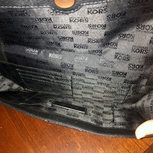 Michael Kors Bags - Michael Kors leather clutch Michael Kors Bags - Michael Kors leather clutch